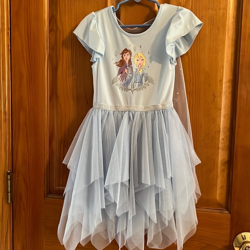 Disney Frozen Tutu Dress (with detachable cape) in Blue Size 5T